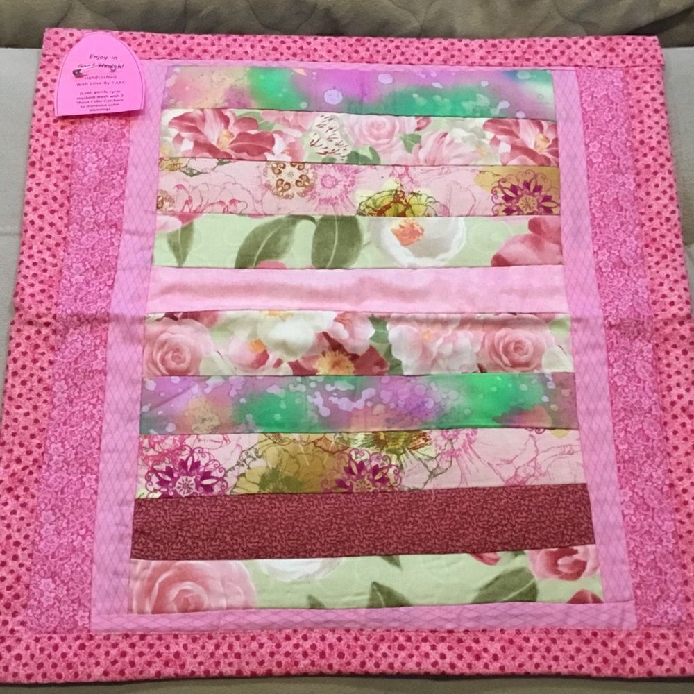 NWT. Hand Crafted, quilted Runner in Pinks